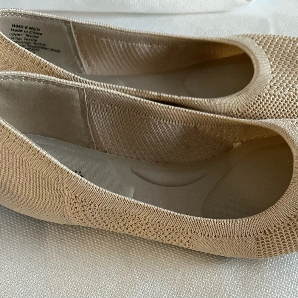 Sonoma Women's Beige Knit Flats